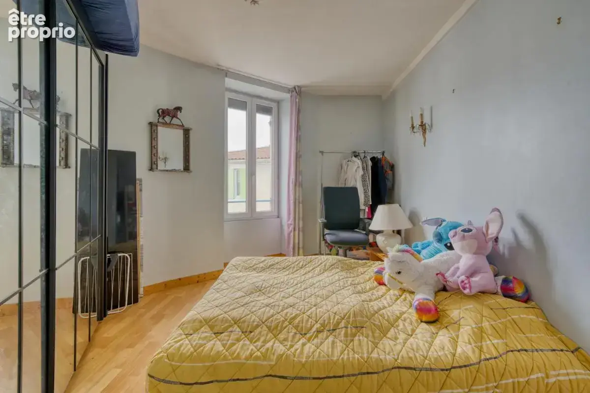 Maison de 8 pièces de 193 m² à Saujon - photo 9