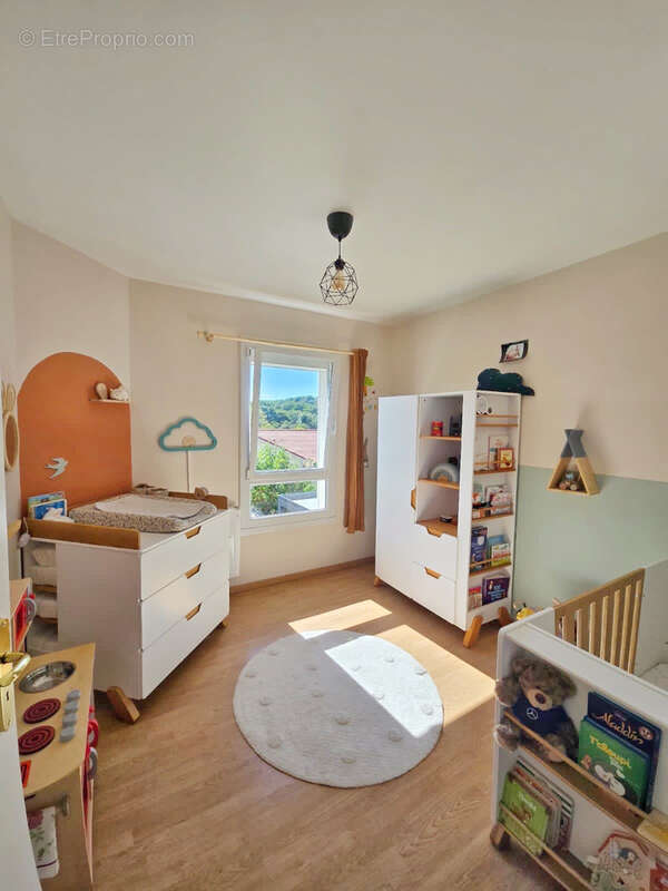 Maison à VILLEFONTAINE