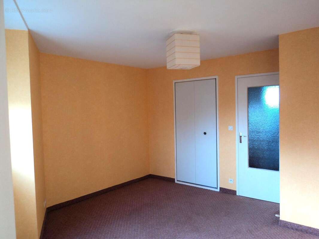 Maison à vendre Villaines la Juhel avec 2 logements  - Maison à VILLAINES-LA-JUHEL