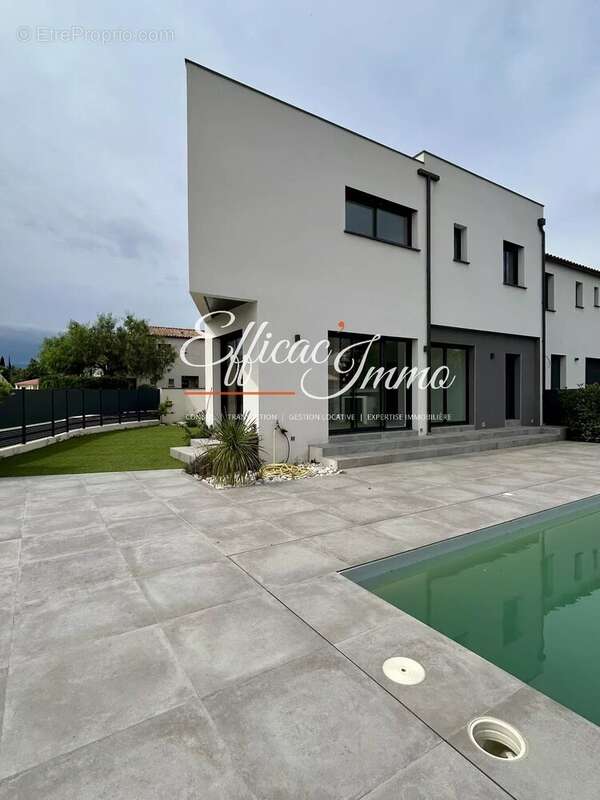 Magnifique villa 3 faces avec piscine et garage - photo 15