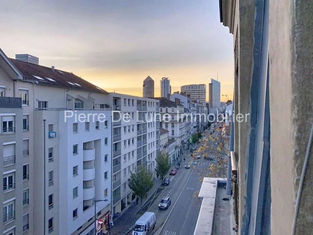 2 pièces - dernier étage - Lyon 6 - photo 2