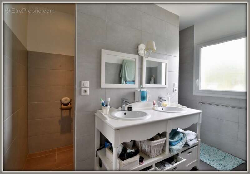 Maison à LAPEYROUSE-FOSSAT