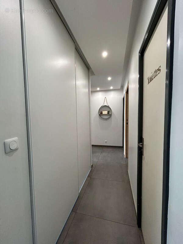 Appartement à OULLINS
