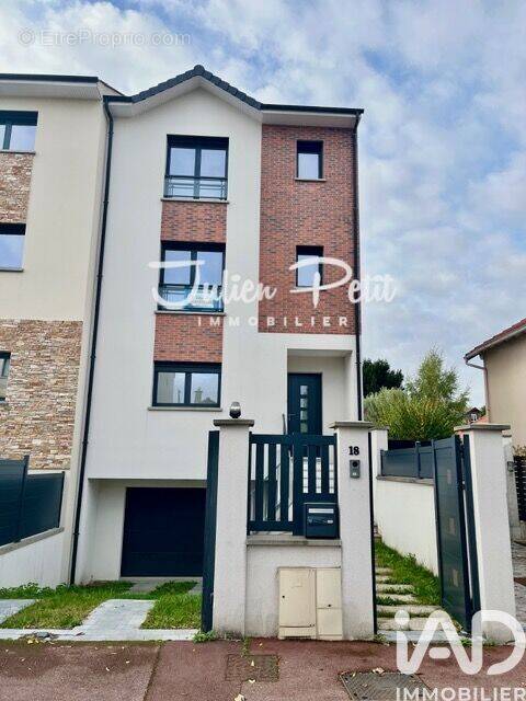 Photo 1 - Maison à ANTONY