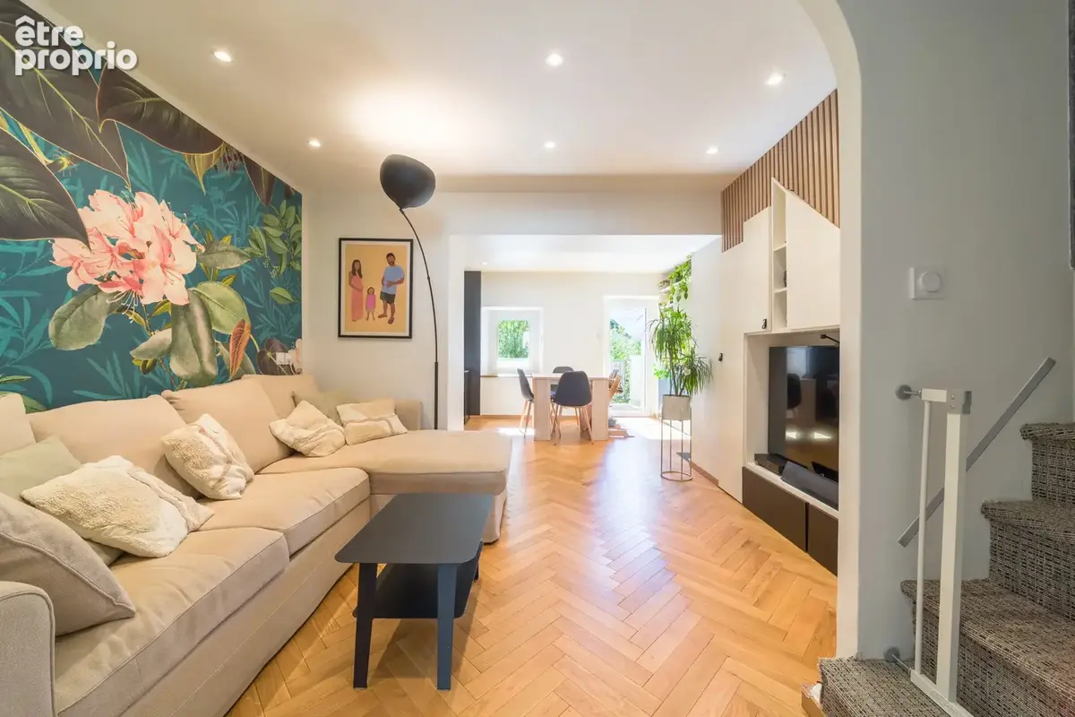 Aix-les-bains maison mitoyenne jardin garage et studio locatif - photo 2