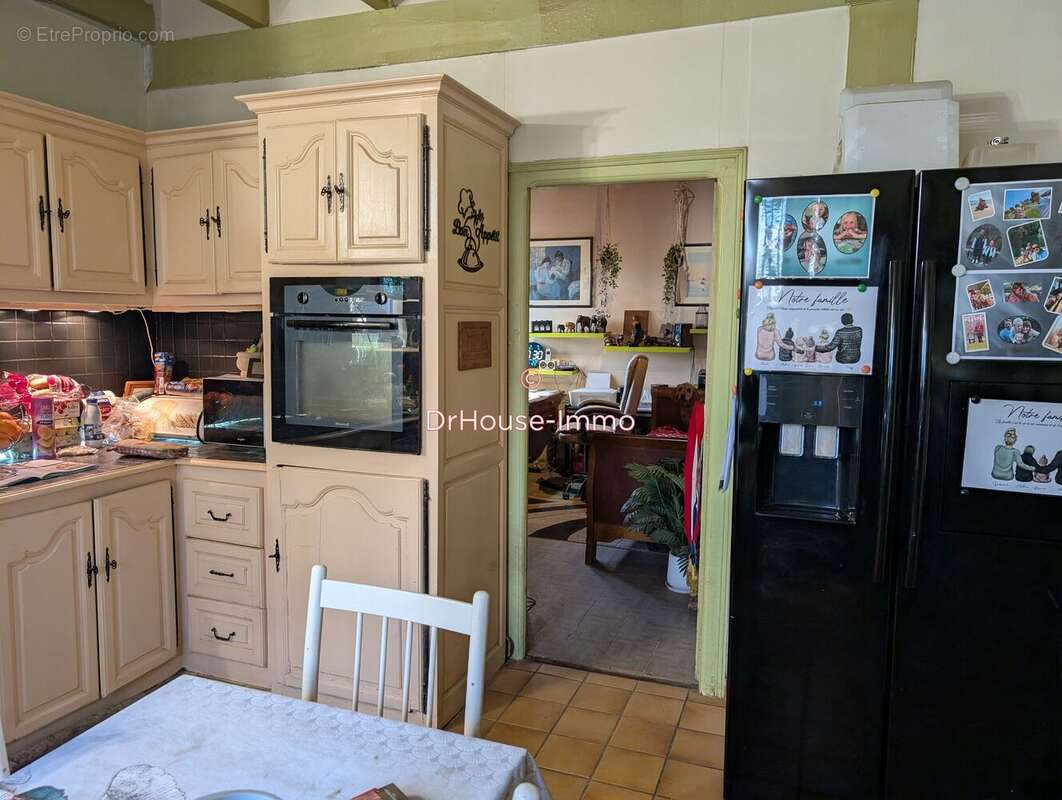 Maison à SAINT-GILLES-DU-MENE