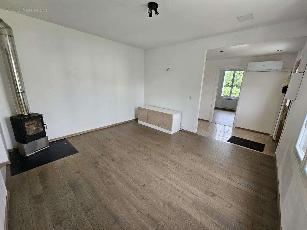 Maison 75 m² à La Riche  - photo 4