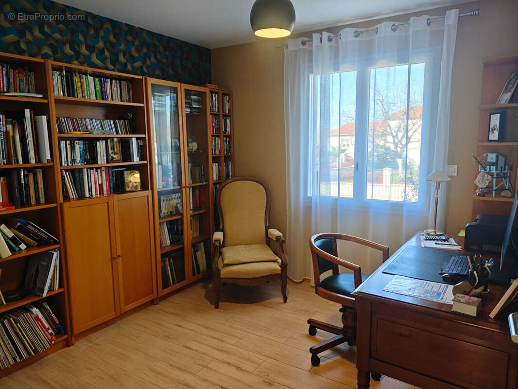 Maison à TONNAY-CHARENTE