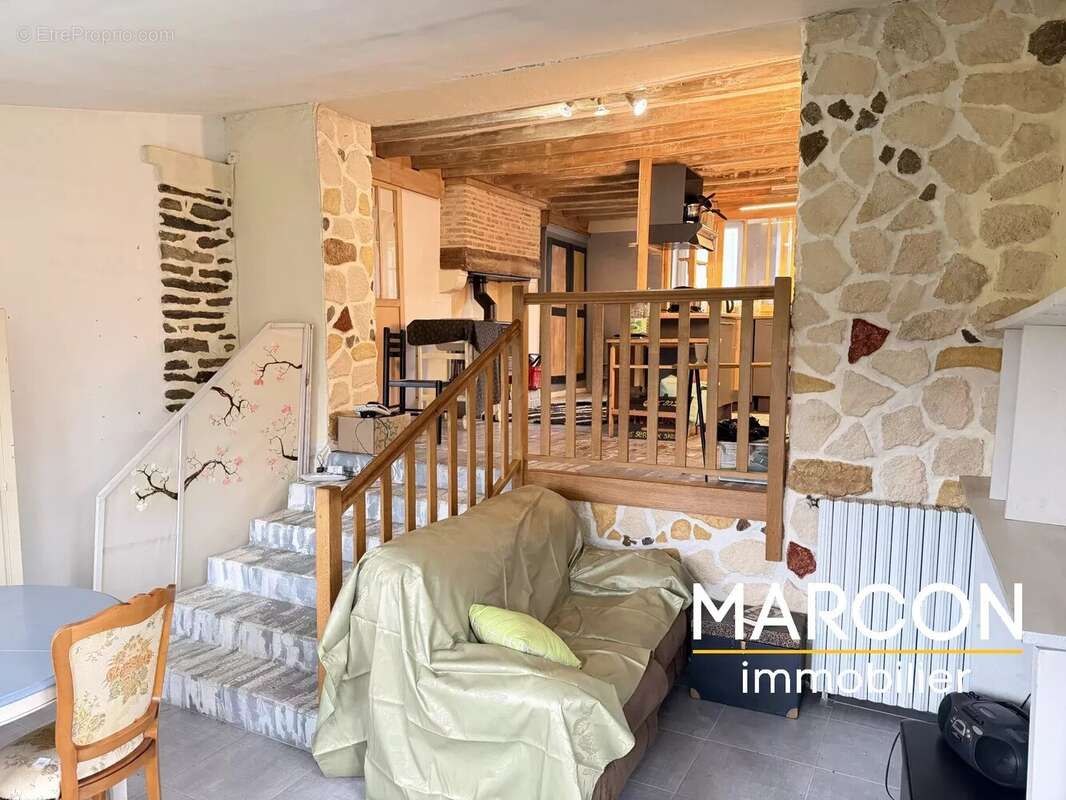 Entre BONNAT et AIGURANDE - Maison de campagne - photo 9