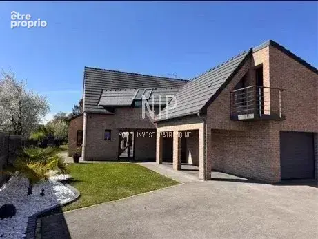 Maison à PETITE-FORET