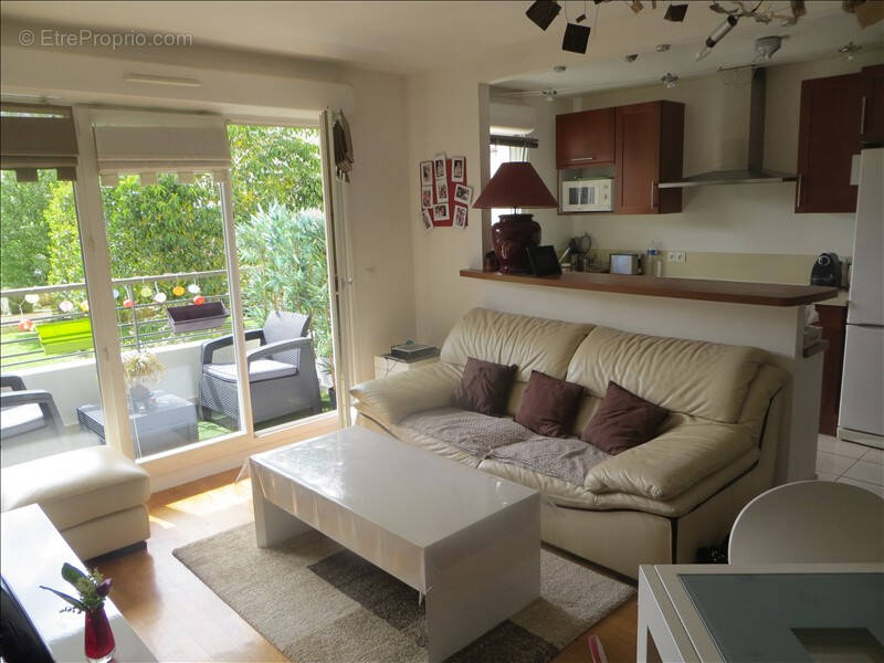 Appartement à LE PLESSIS-ROBINSON