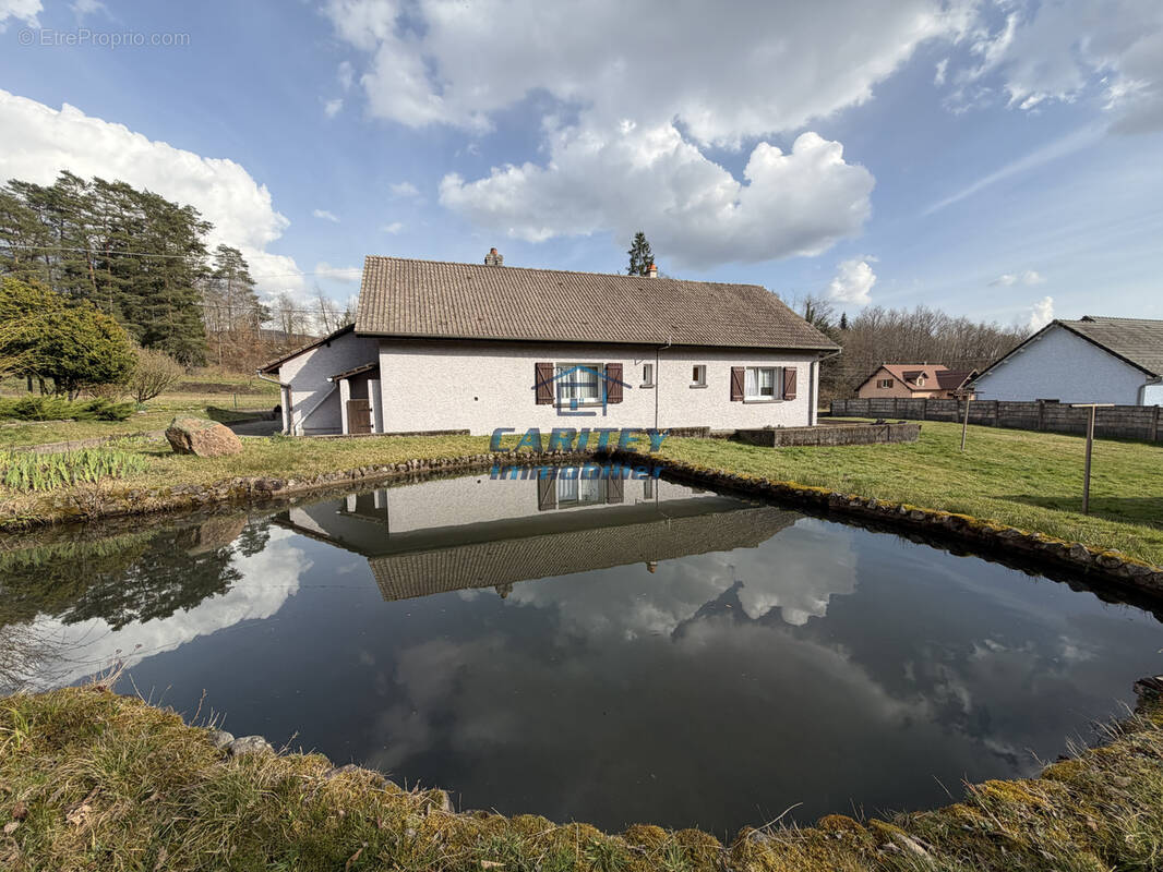 Maison à RONCHAMP