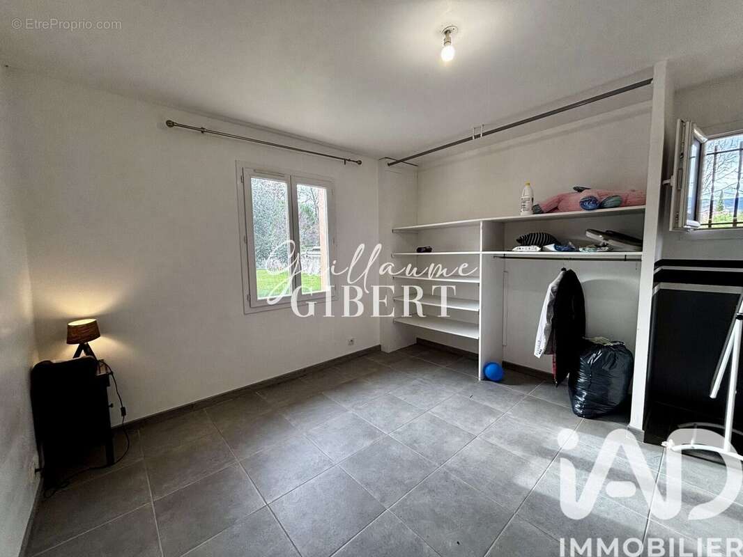 Maison 106 m² à Les Tourrettes  - photo 7