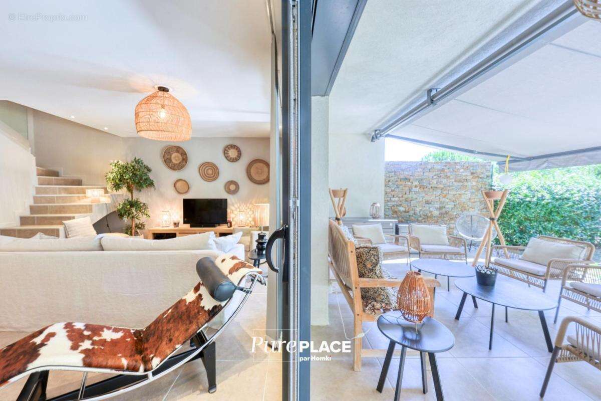 Appartement à RAYOL-CANADEL-SUR-MER