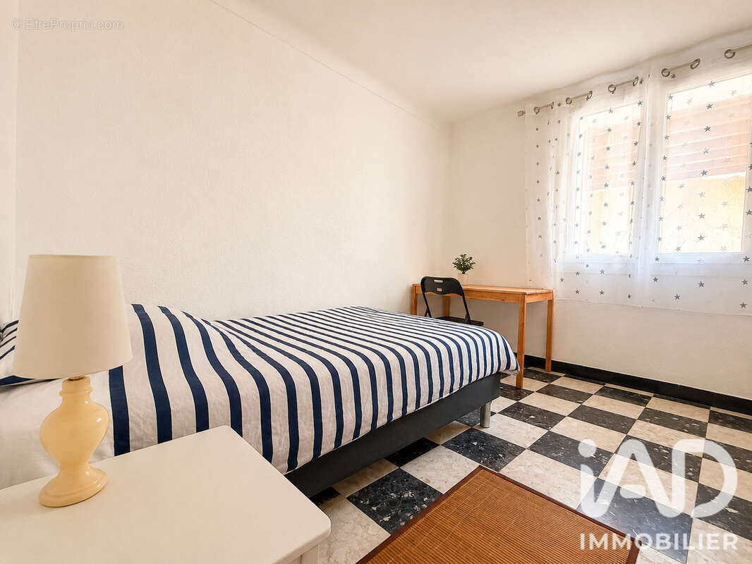 Maison 111 m² à Villeneuve-De-La-Raho  - photo 8