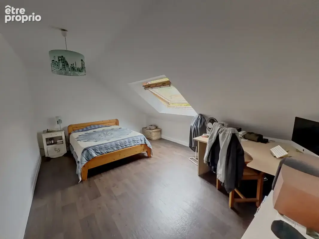 Maison 170 m2 avec jardin et spa proche centre-bourg** - photo 9