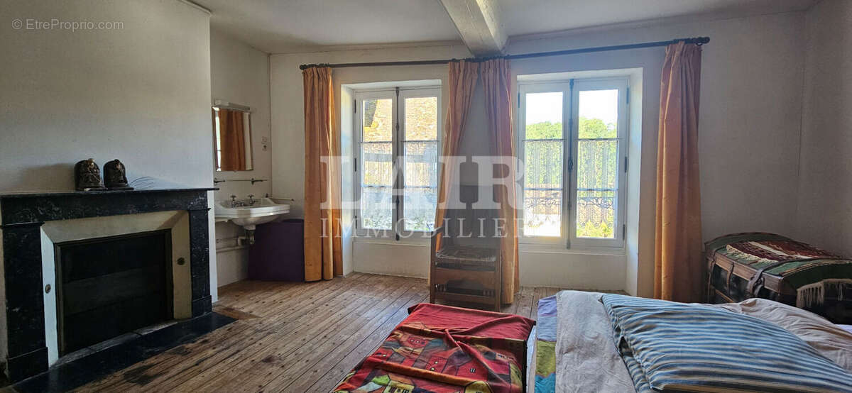 A vendre grande maison familiale à Saint Ceneri Le Gerei - P15481 - photo 6