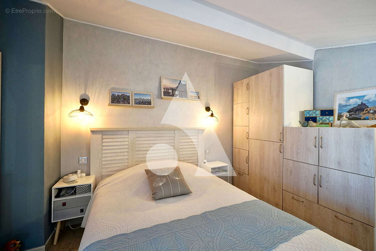 Appartement à VENELLES