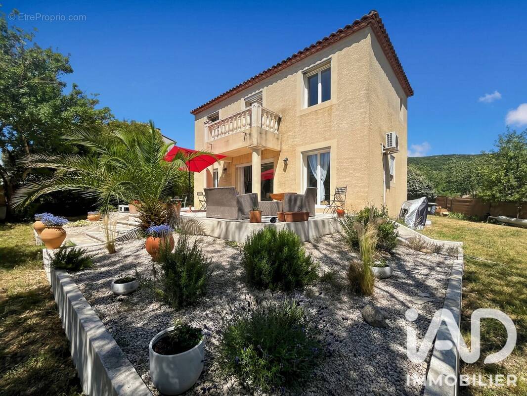 Photo 1 - Maison à VAILHAUQUES