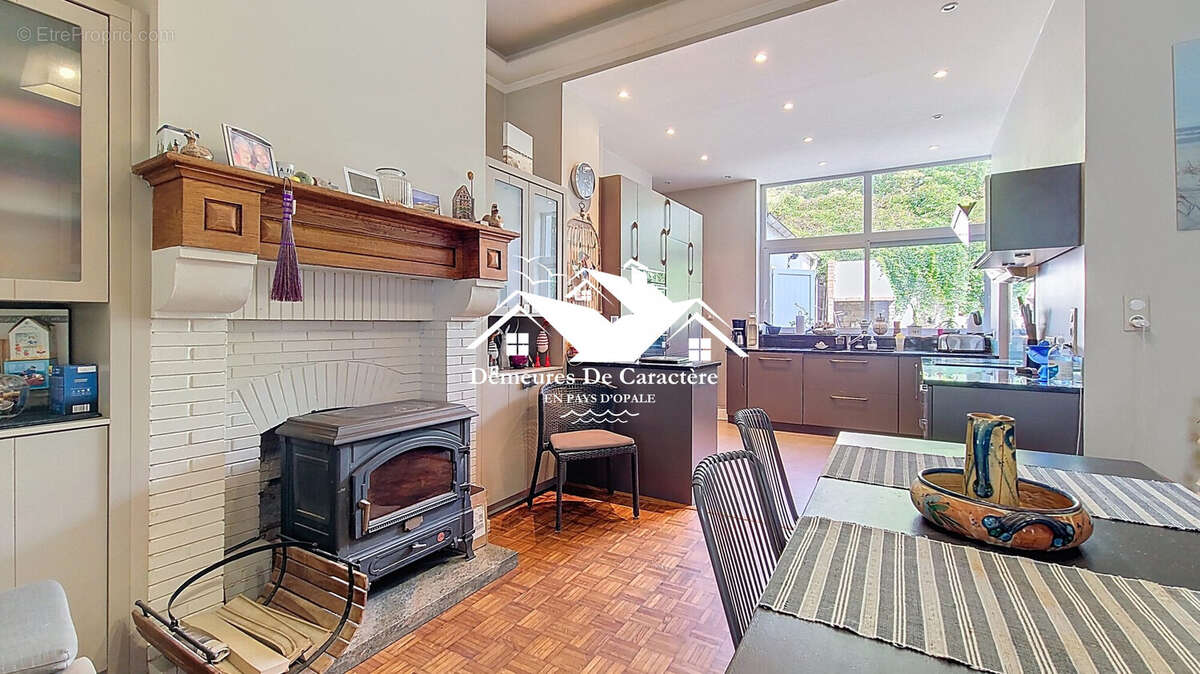 Maison à SAINT-LEONARD