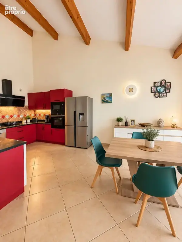 Villa mitoyenne T4/5 ? Beaux volumes, charpente apparente et jardin - photo 5