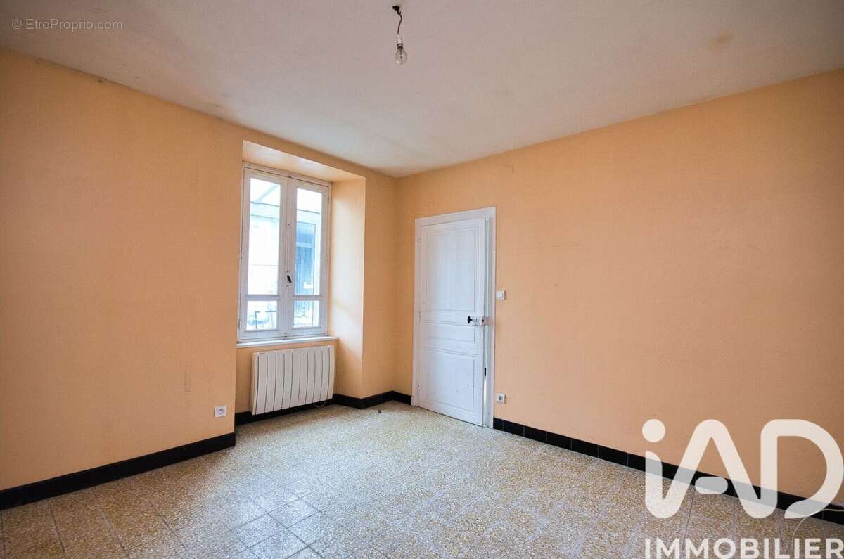 Maison 86 m² à Somme-Suippe  - photo 6