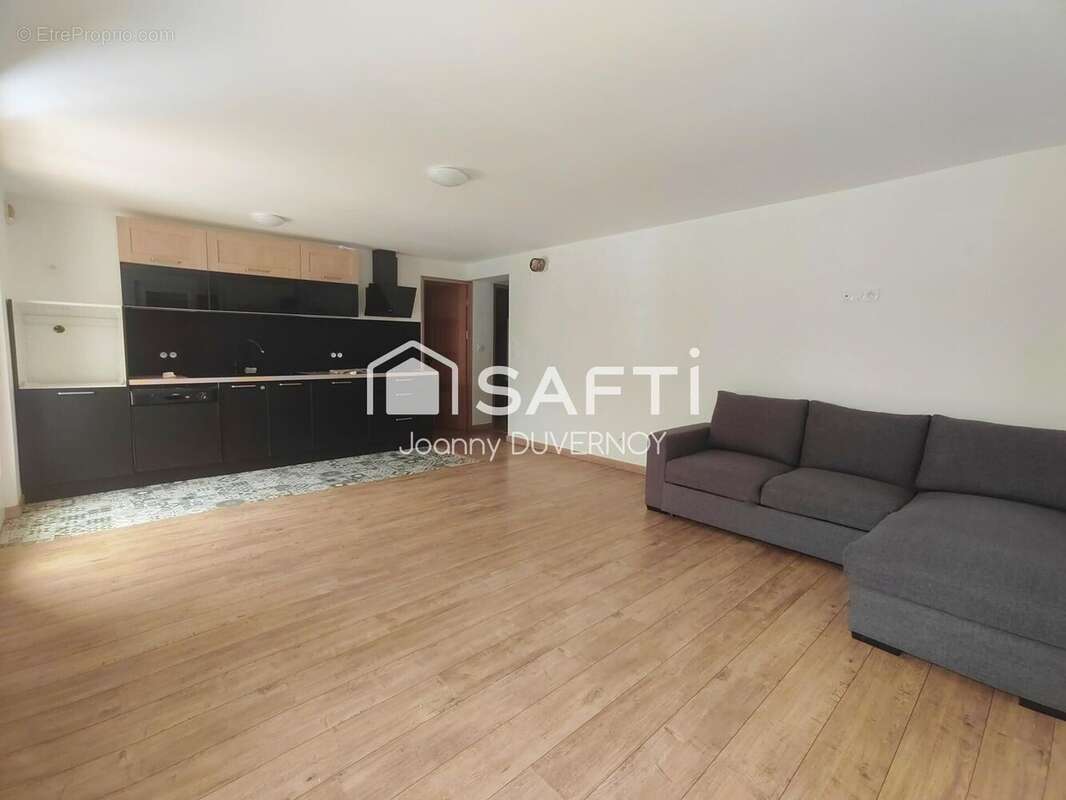 Maison 131 m² à Saint-Jean-Saint-Nicolas  - photo 2