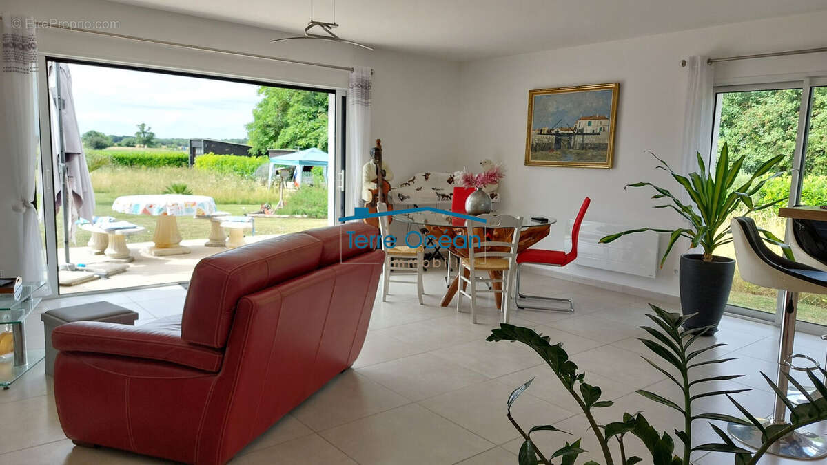 Maison à SABLONCEAUX