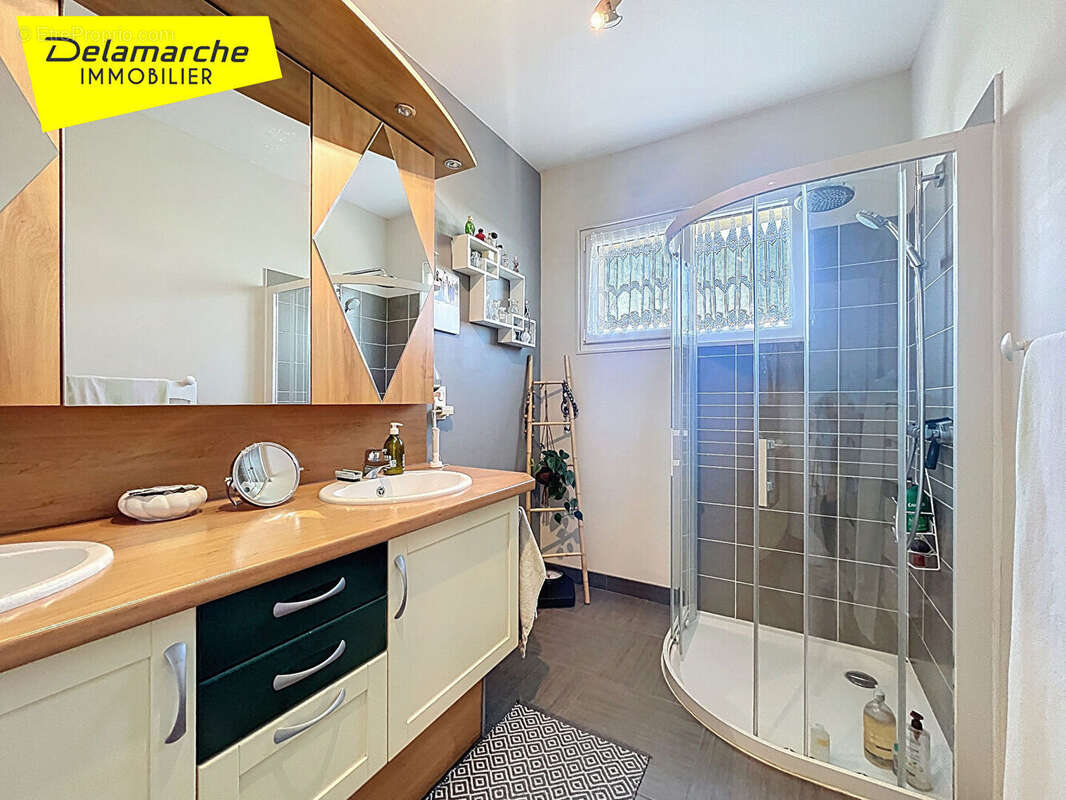 Maison à ISIGNY-LE-BUAT