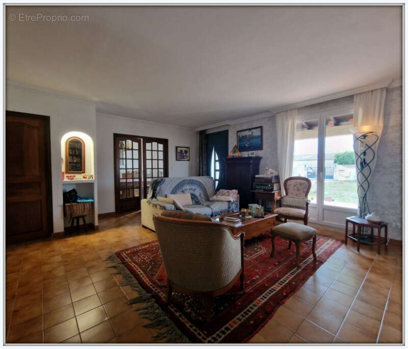 Maison à CUXAC-D&#039;AUDE