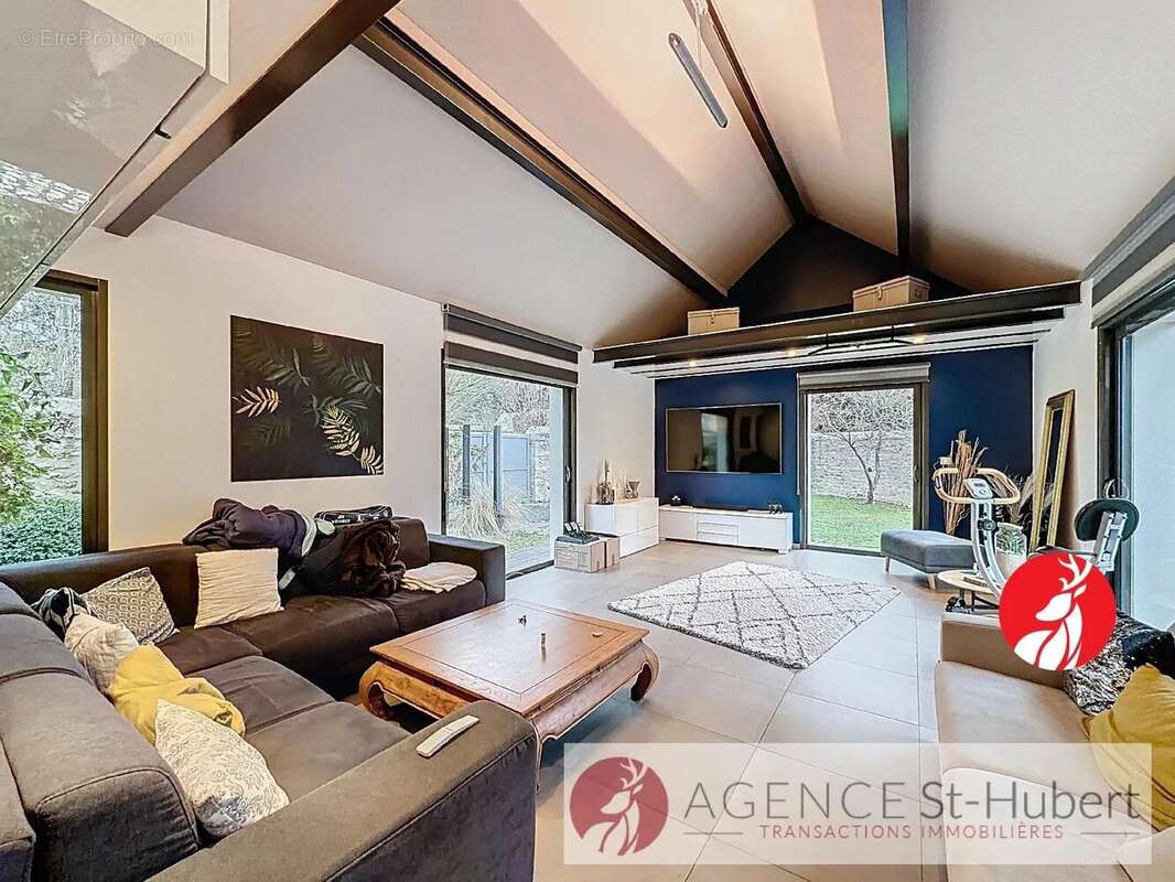 Maison à FONTAINEBLEAU