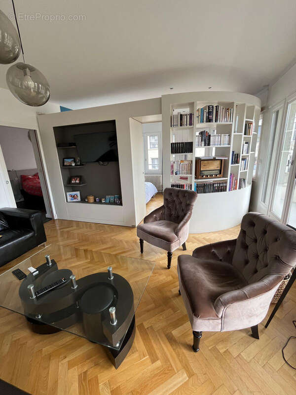 Appartement à SAINT-ETIENNE