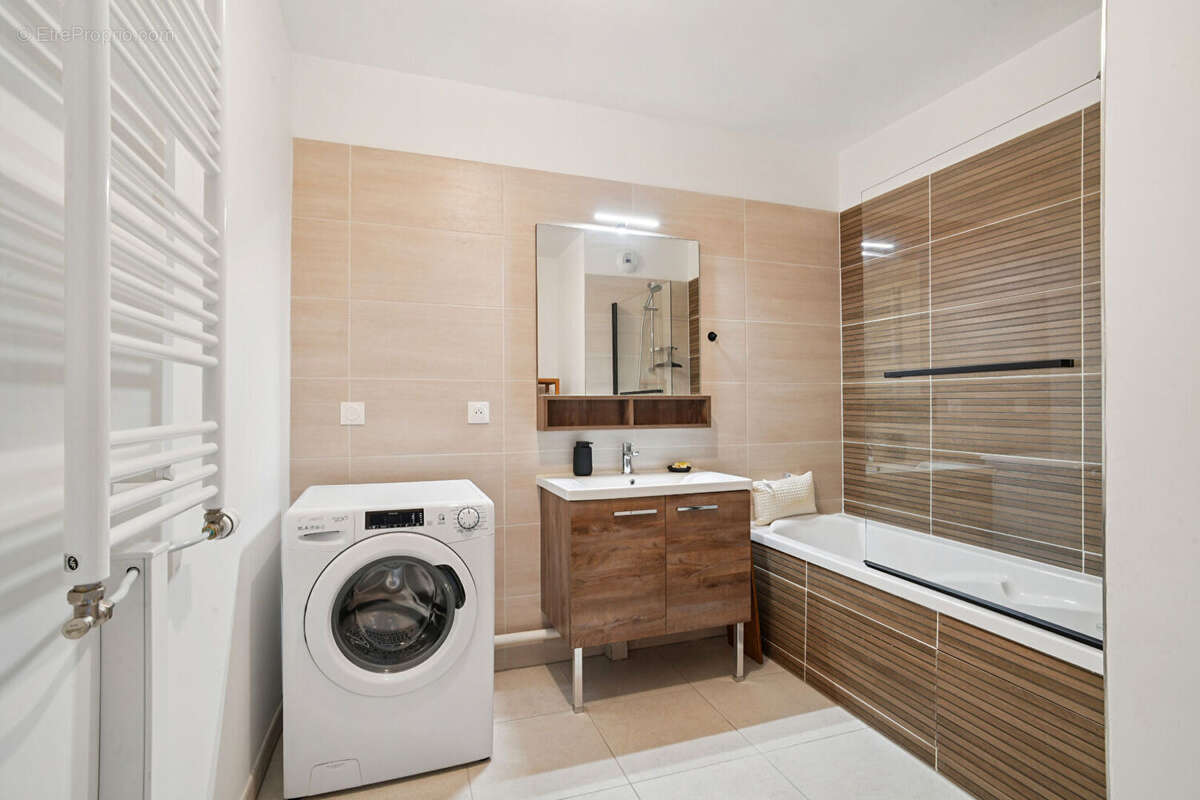 Appartement à ROMAINVILLE