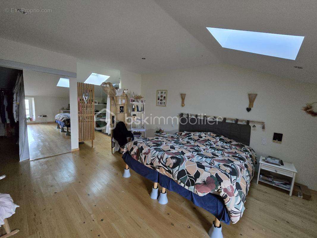 Maison à CELLES-SUR-BELLE