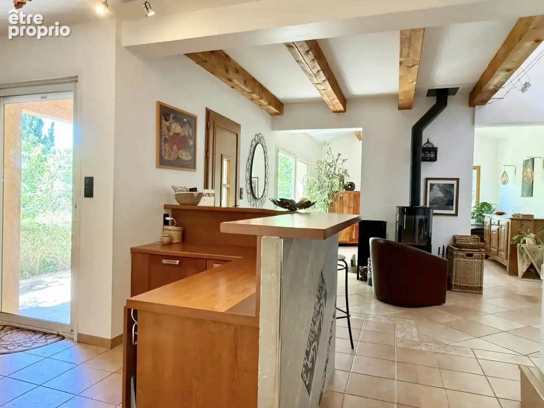 Belle villa T6 sur 1 222 m2 de terrain - photo 7