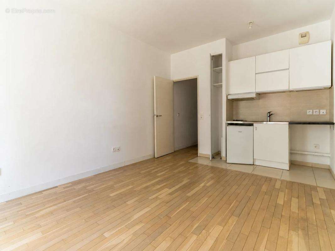 Studio 25 m² - Paris - Rosa Parks - photo 6