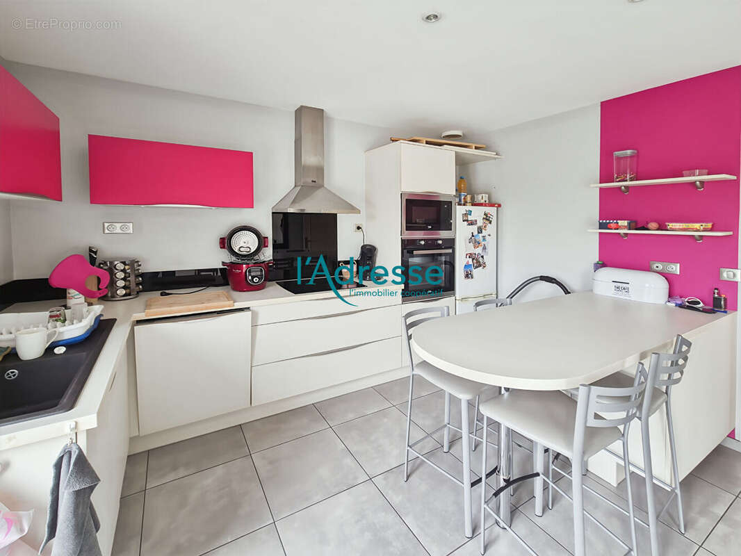 Maison à MONTREVAULT