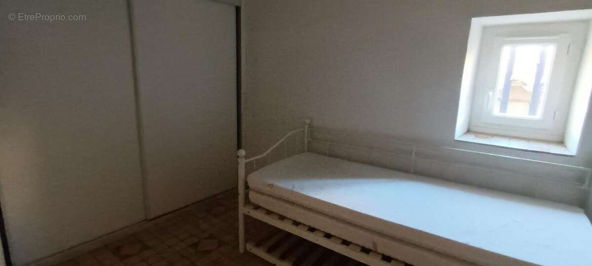 Maison à BAGNOLS-SUR-CEZE