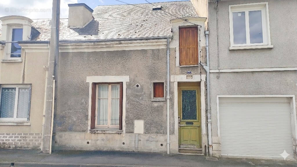 Maison à CHATELLERAULT