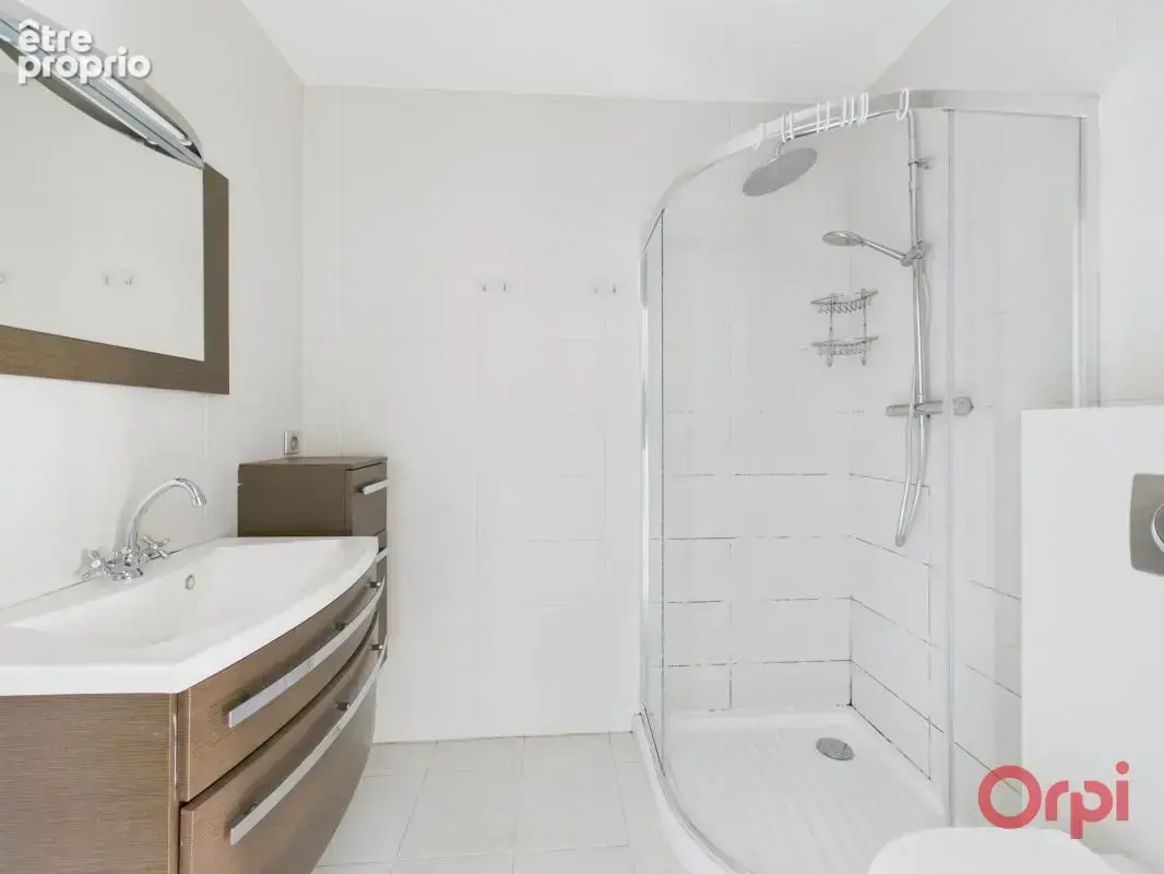 Appartement À Vendre - photo 7