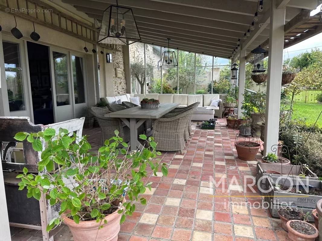 Maison à DUN-LE-PALESTEL