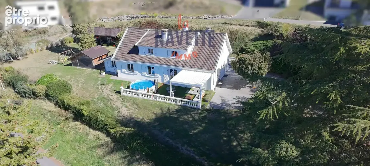 Maison à VEYRE-MONTON