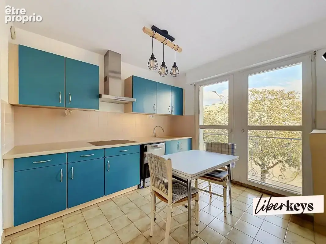 Appartement T3 lumineux - Bord de Sarthe- Proche centre ville - photo 5