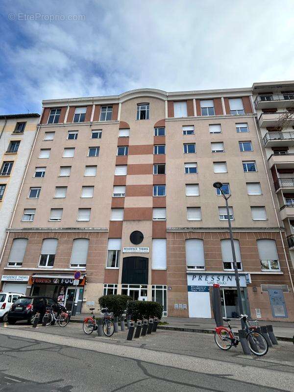 Appartement à LYON-3E