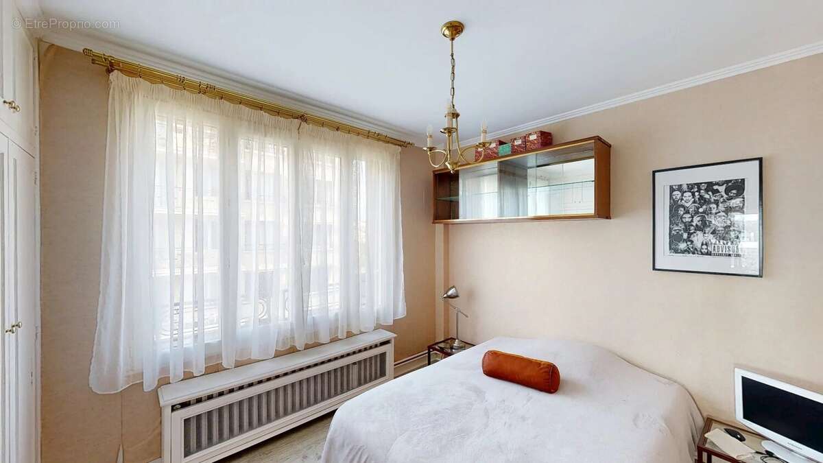 Appartement à LE PERREUX-SUR-MARNE