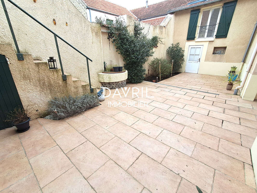 Maison à CONFLANS-SAINTE-HONORINE