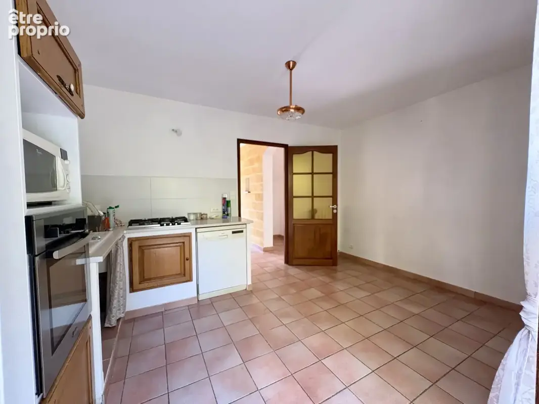villa 121m2 sur parcelle de 312m2 environ - clarensac - photo 3