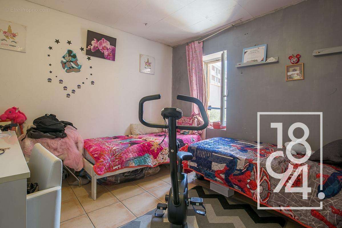 Appartement à MARSEILLE-15E