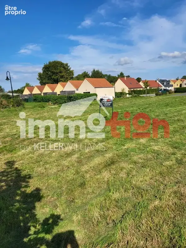 Terrain à FEUQUIERES-EN-VIMEU