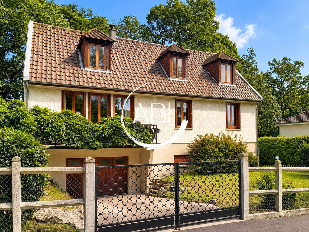 Maison à BAGNOLES-DE-L'ORNE